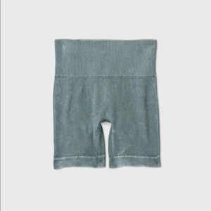 Colsie ribbed biker shorts